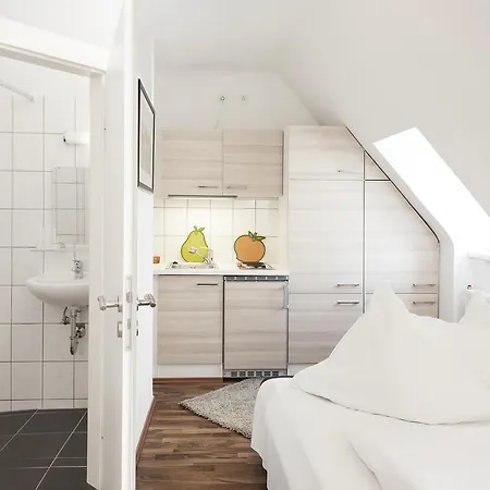 Lorenz Zentral 2* Nürnberg